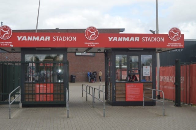 Almere City presenteert international: 'Het is een prachtige kans voor mij'